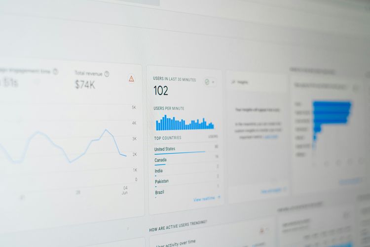 From Data to Decisions: Create and Customize your Dashboards with Odoo 19